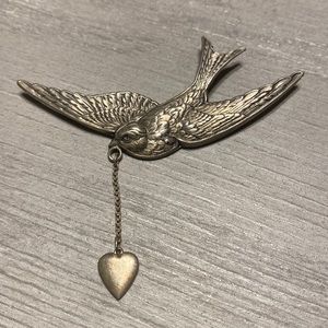 Vintage Truart Sterling Pin